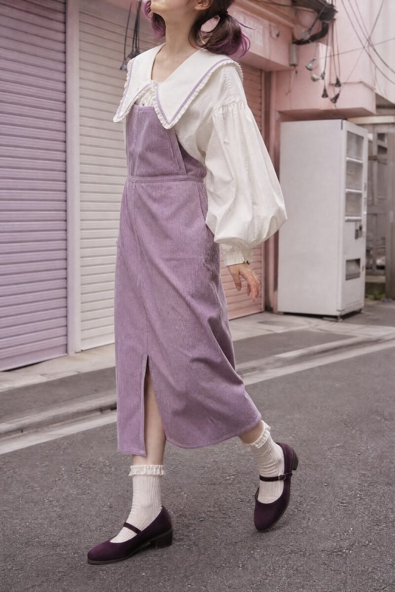 Shutter Lane Collar Blouse — A sailor-cut wide collar over a full puff sleeve, in milk white with a lilac trim.